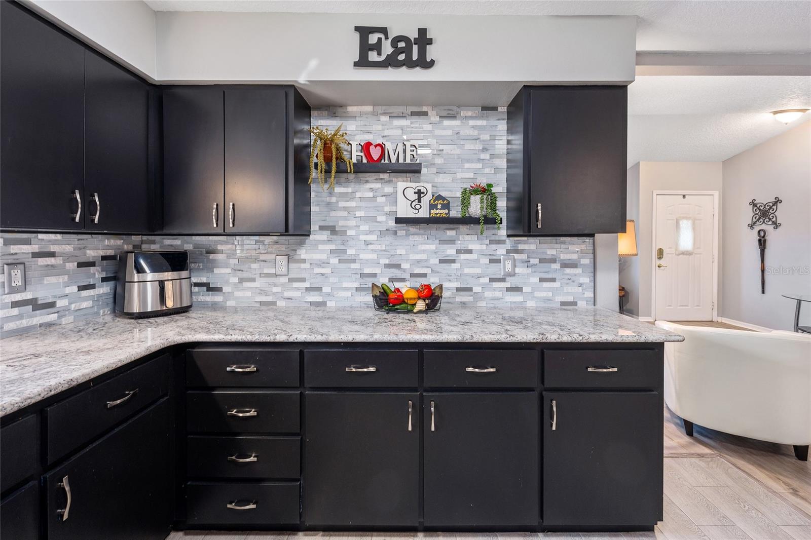 Image 7 of 54 For 1969 Golden Palm Circle