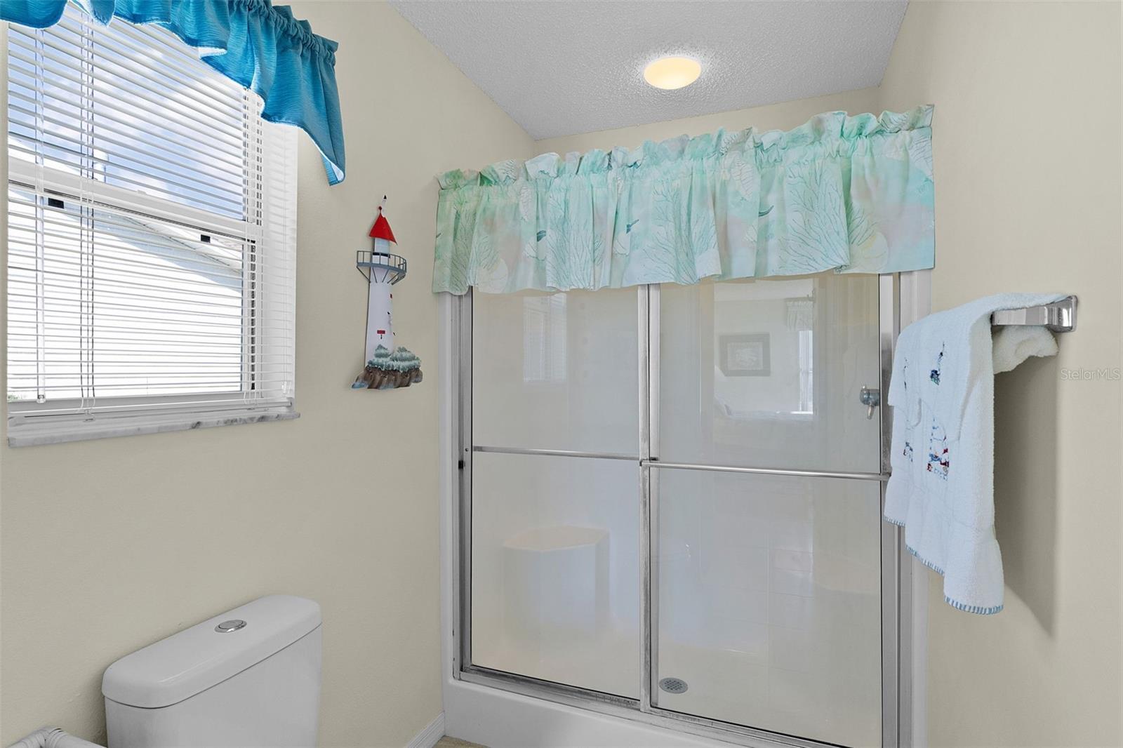 Image 23 of 42 For 1319 Carvello Drive