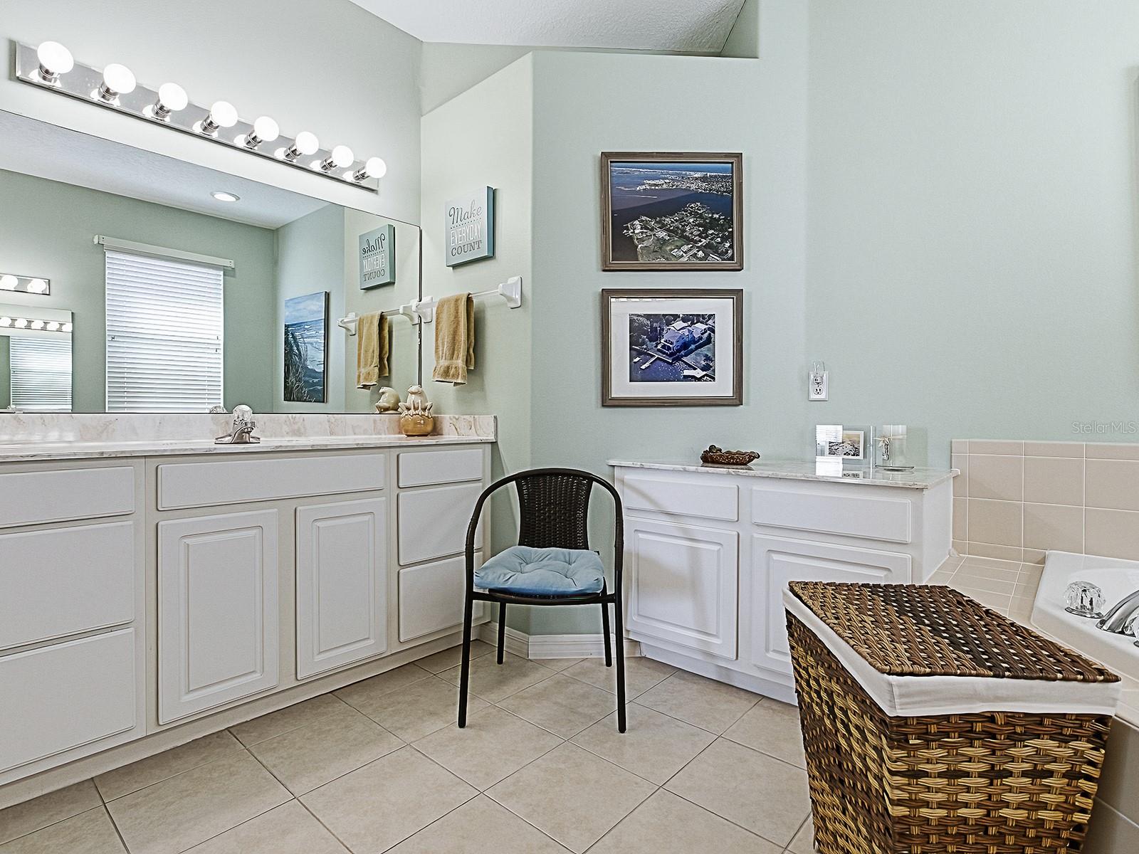 Image 21 of 40 For 236 Bentwood Drive