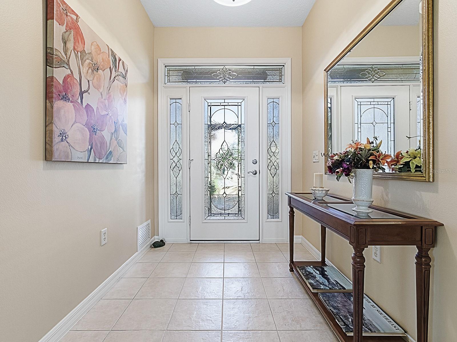 Image 5 of 40 For 236 Bentwood Drive