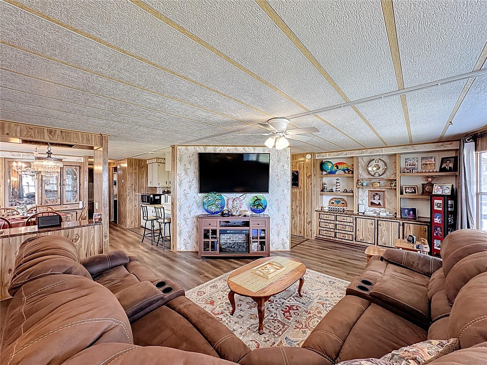 Image 14 of 59 For 1311 Mohawk Circle