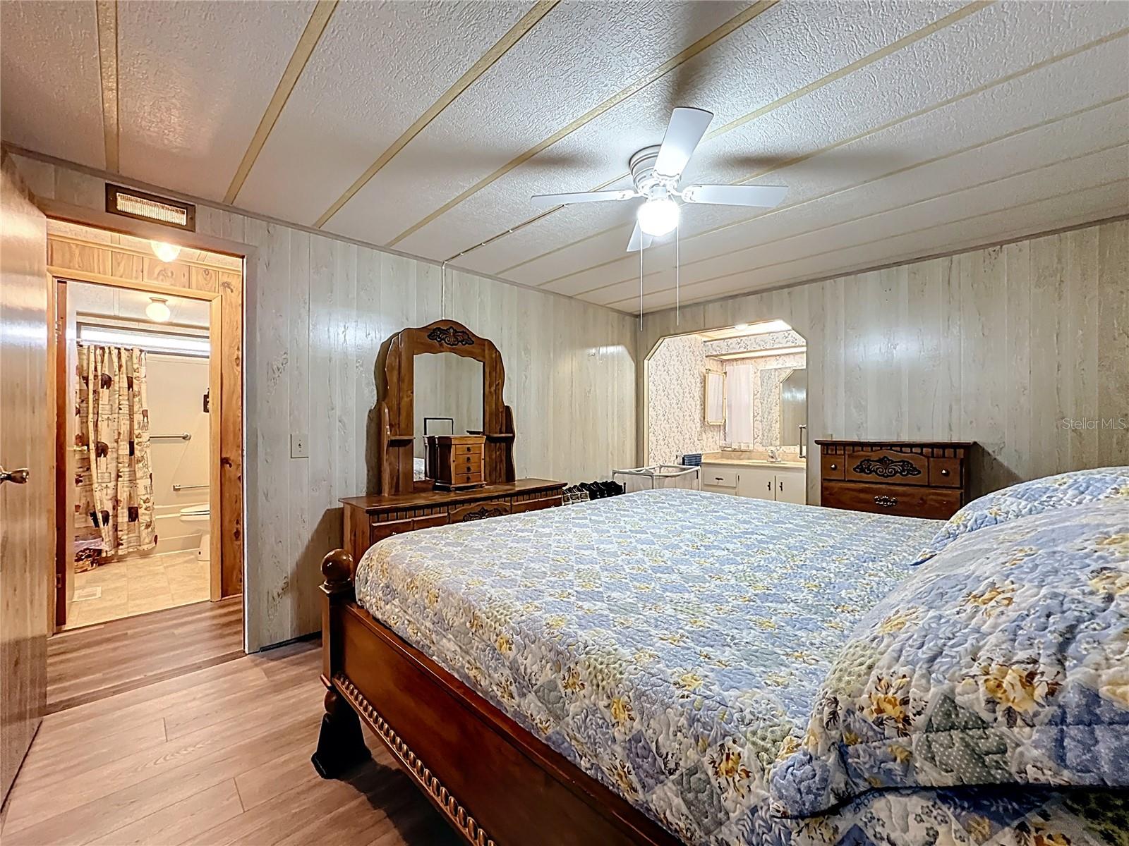 Image 24 of 59 For 1311 Mohawk Circle