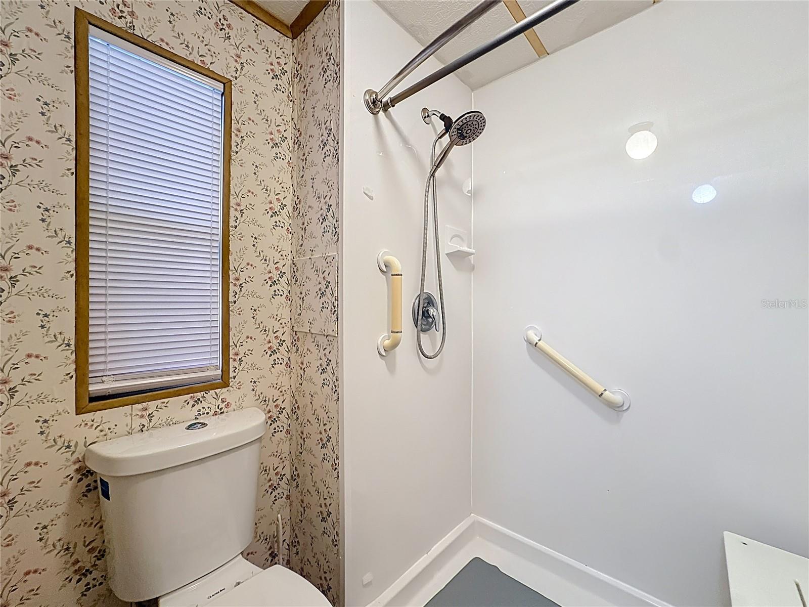 Image 28 of 59 For 1311 Mohawk Circle