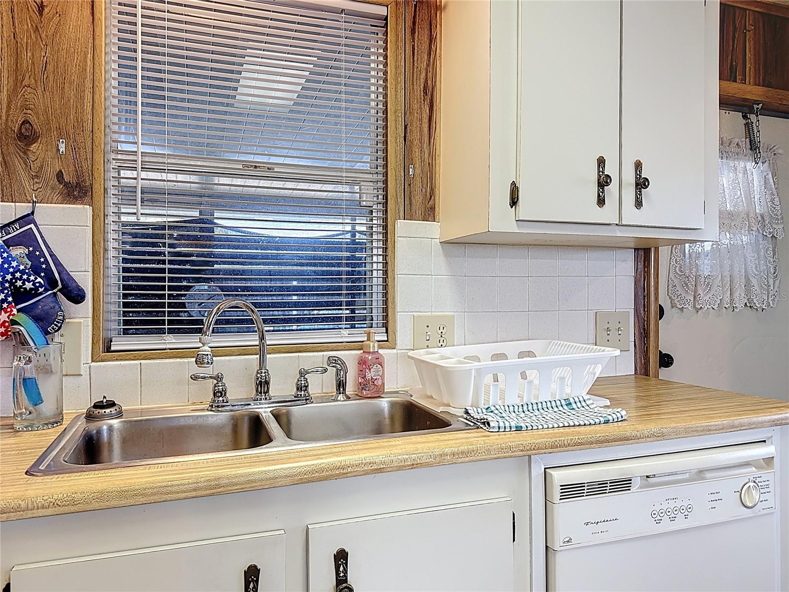 Image 8 of 59 For 1311 Mohawk Circle