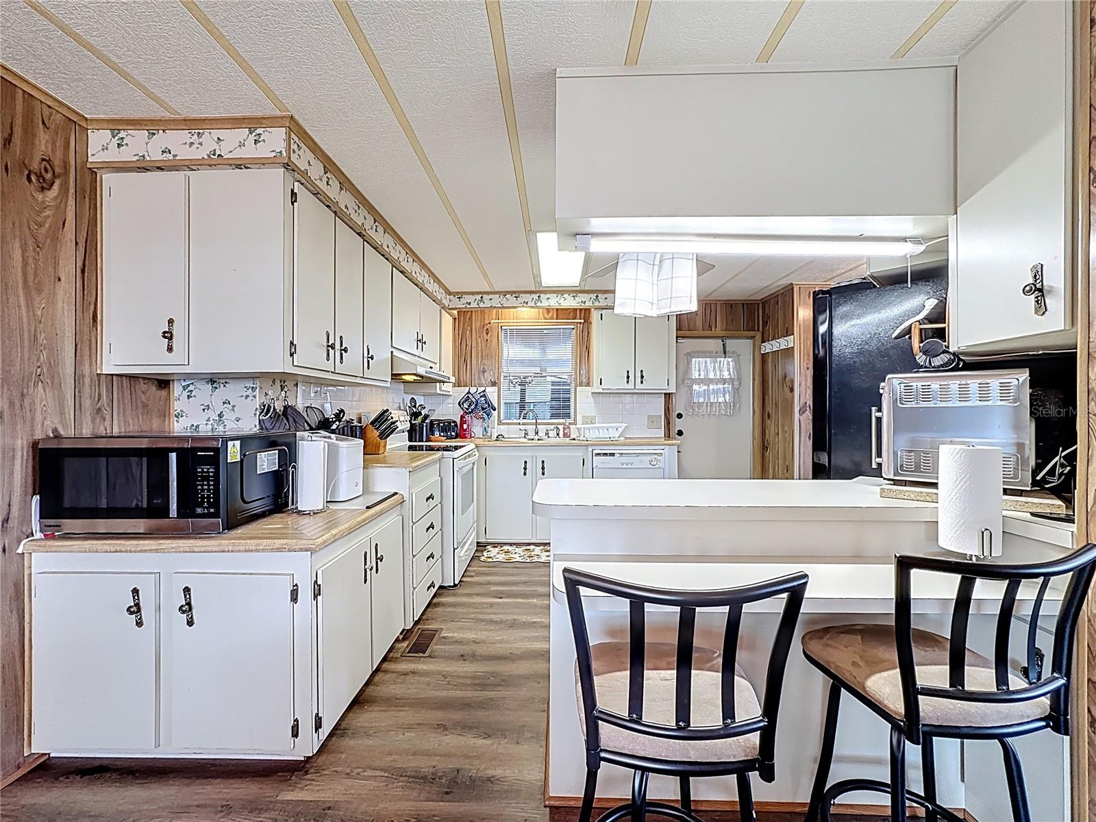 Image 9 of 59 For 1311 Mohawk Circle