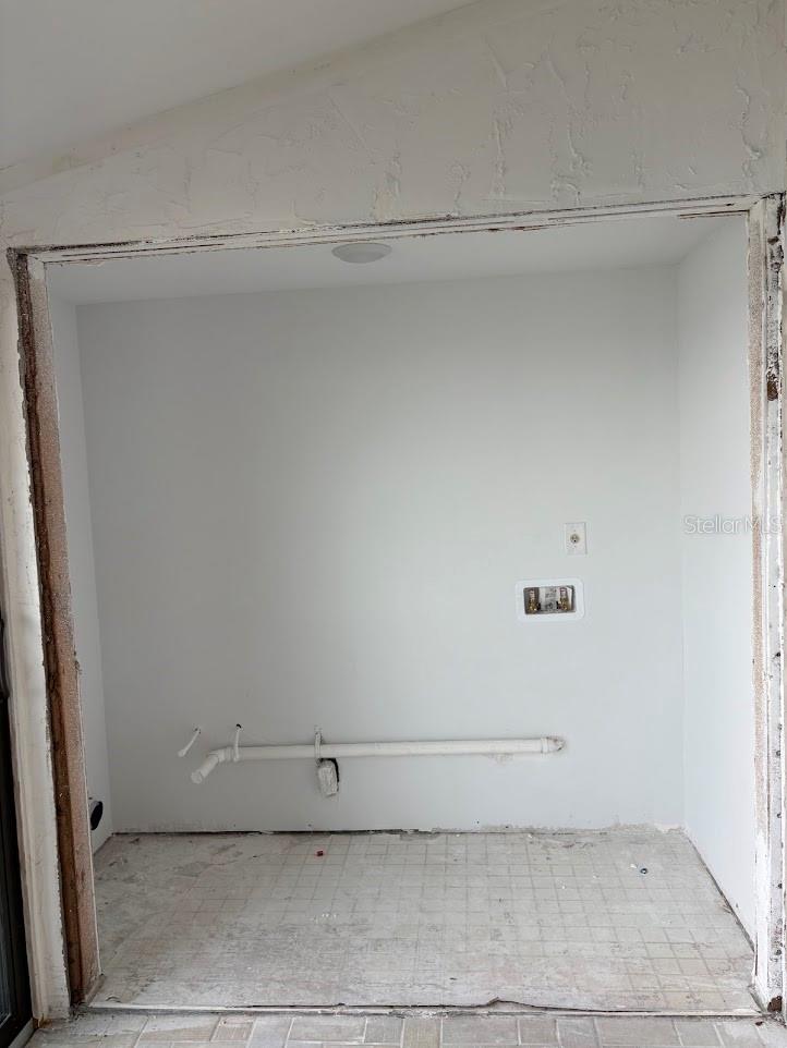 Image 16 of 35 For 1511 Pelican Point Drive 280