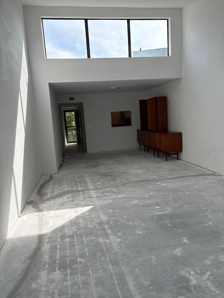 Image 21 of 35 For 1511 Pelican Point Drive 280