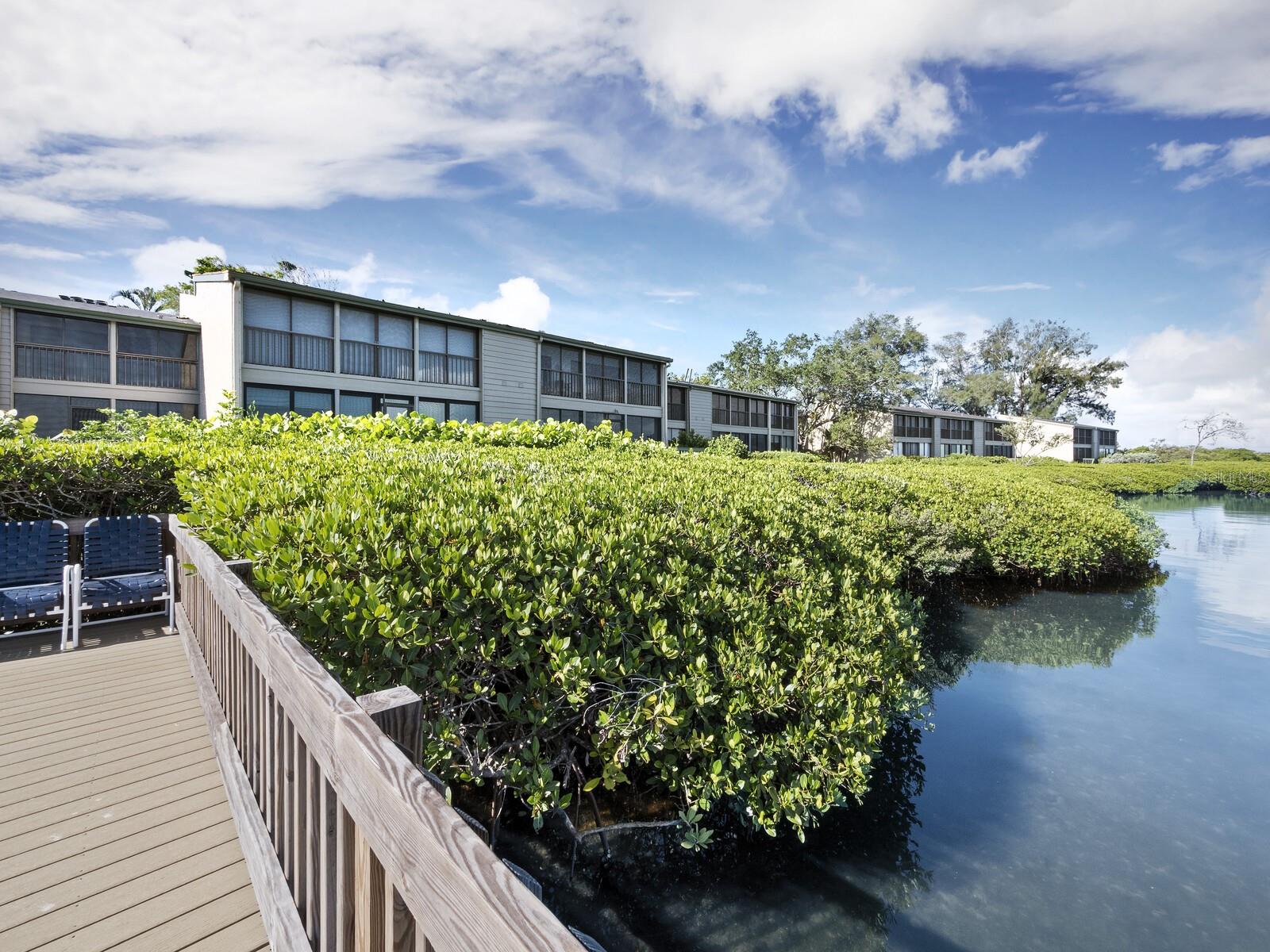 Image 22 of 35 For 1511 Pelican Point Drive 280