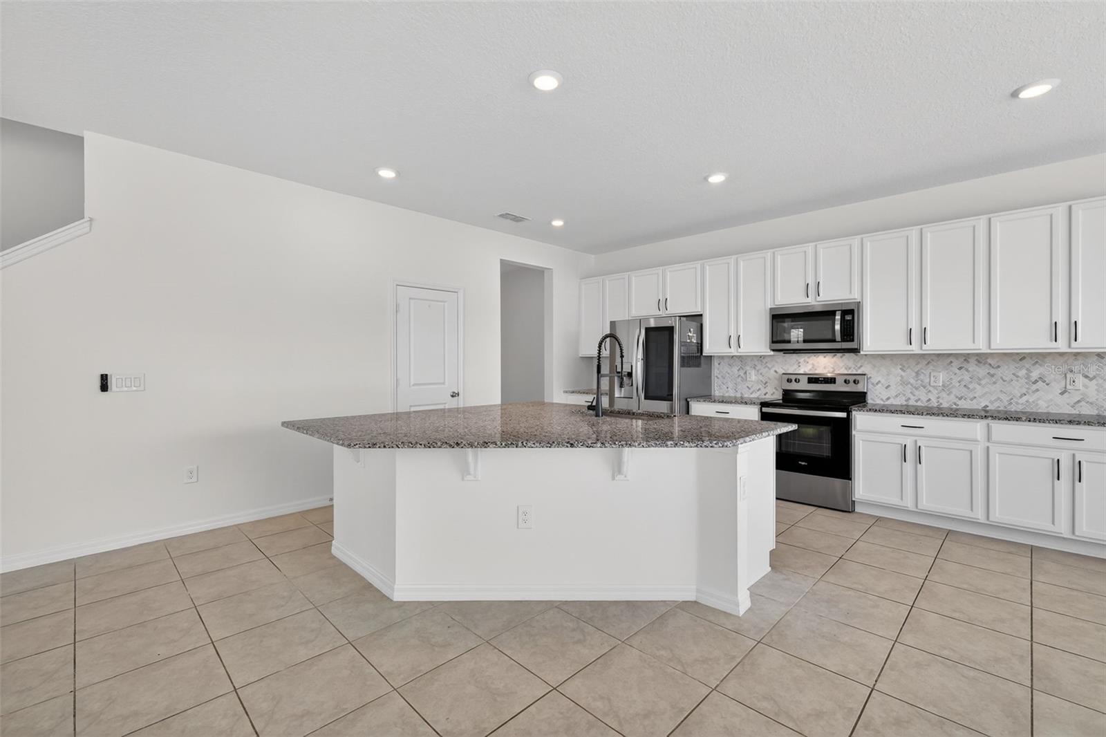 Image 14 of 49 For 2133 Malbec Court