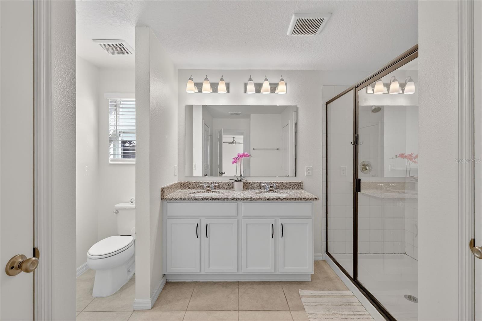 Image 28 of 49 For 2133 Malbec Court