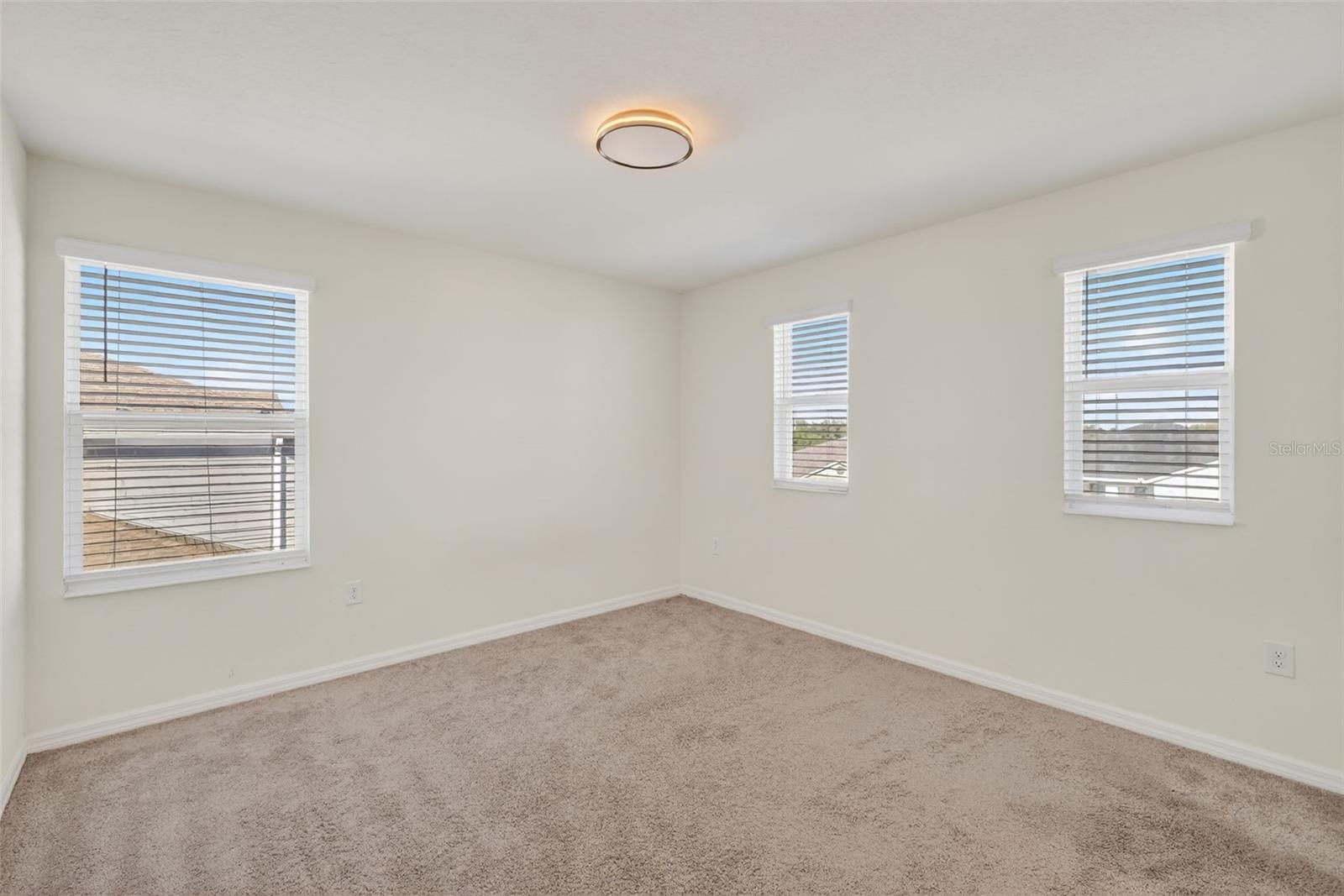 Image 31 of 49 For 2133 Malbec Court