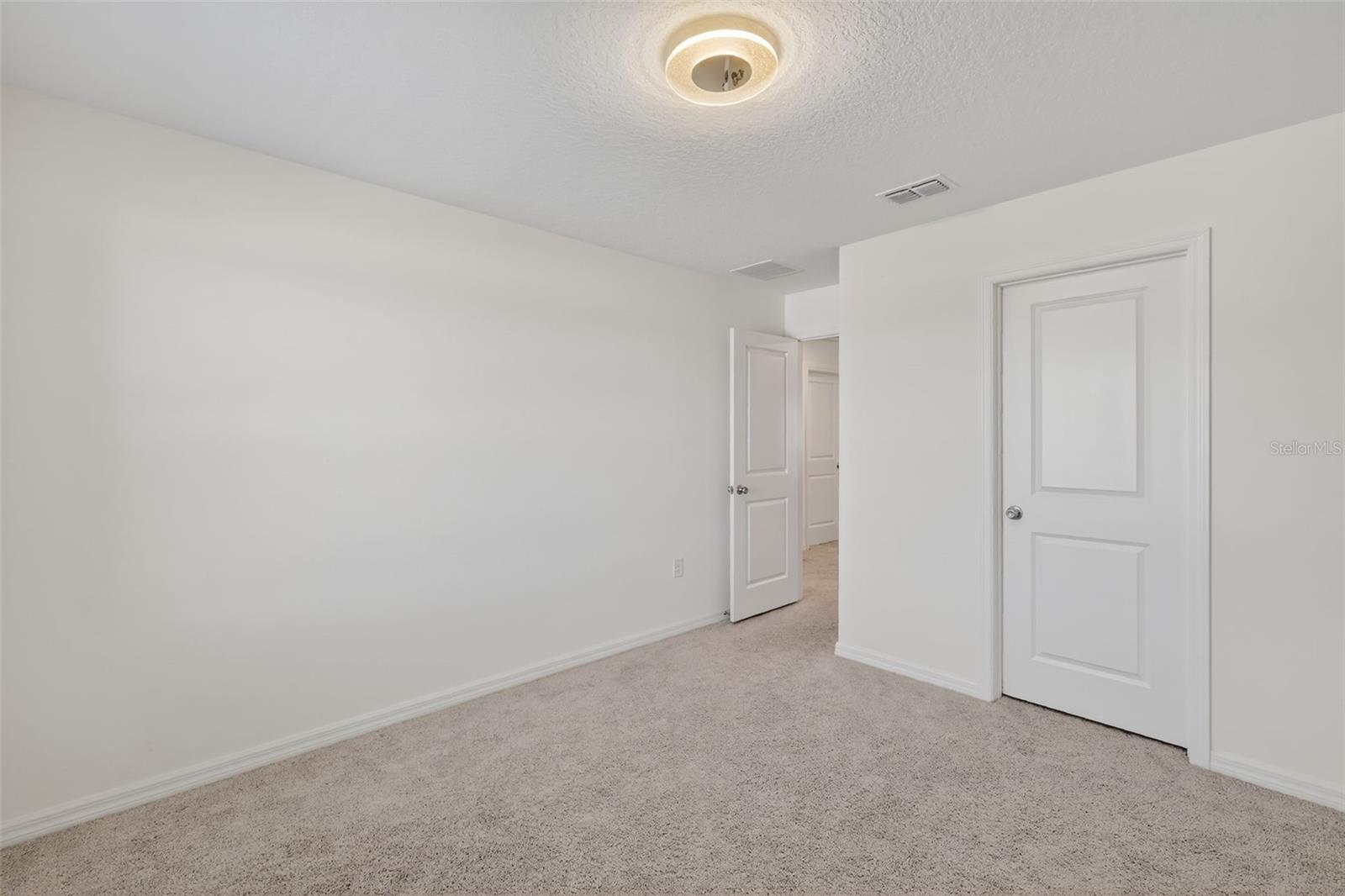 Image 34 of 49 For 2133 Malbec Court