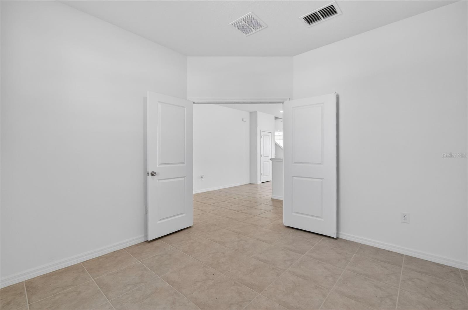 Image 41 of 49 For 2133 Malbec Court