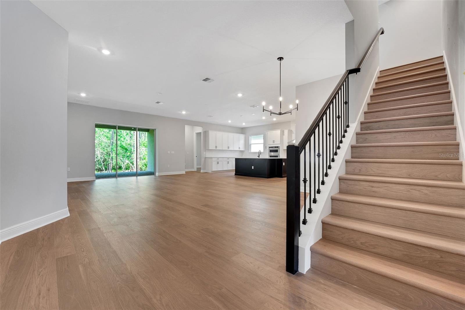 Image 17 of 61 For 14285 Crest Palm Avenue