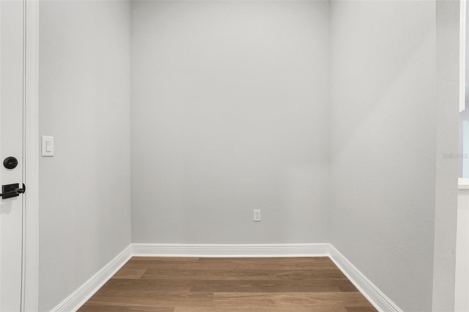 Image 33 of 61 For 14285 Crest Palm Avenue