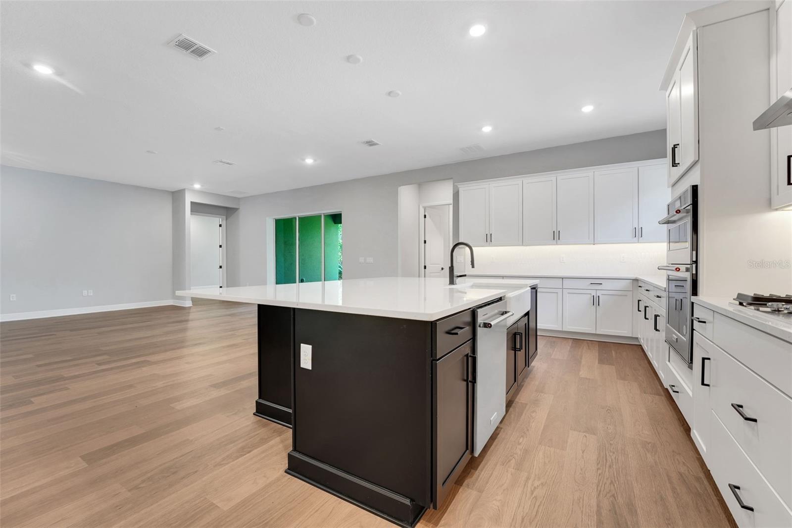 Image 35 of 61 For 14285 Crest Palm Avenue