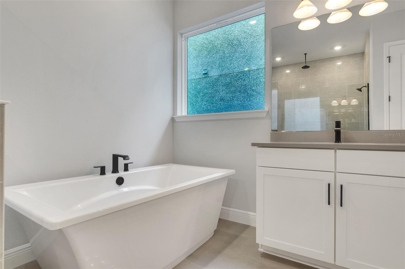 Image 50 of 61 For 14285 Crest Palm Avenue