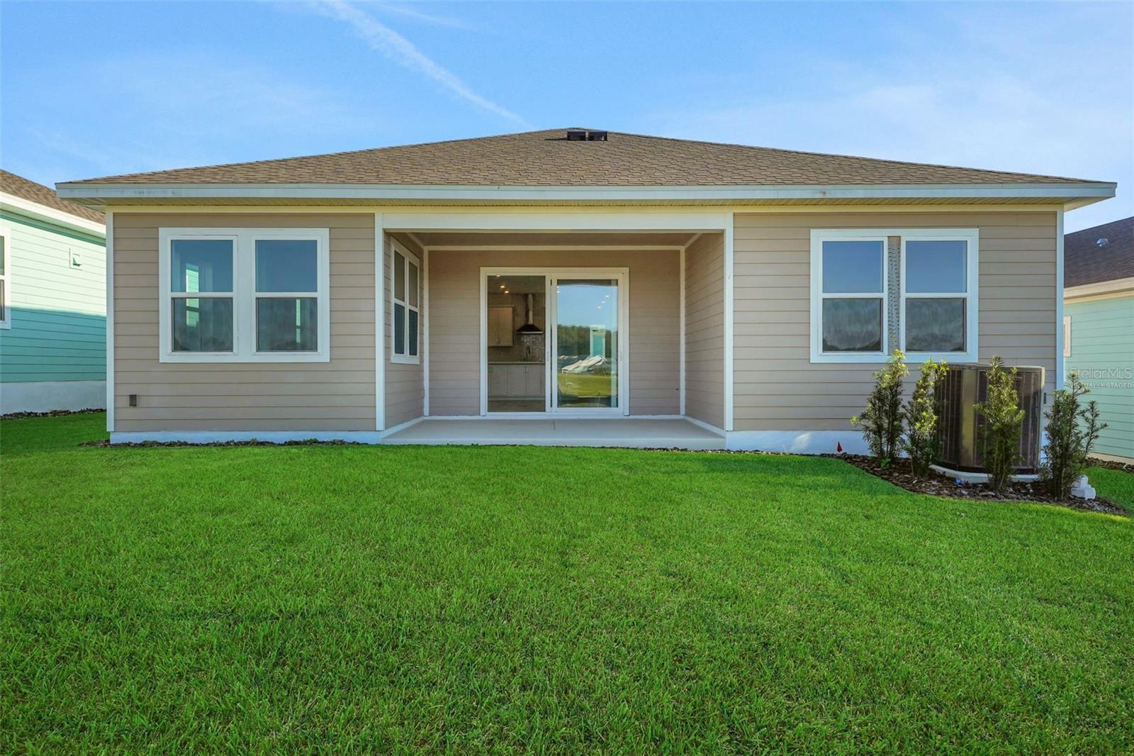 Image 7 of 49 For 994 Fiesta Key Circle