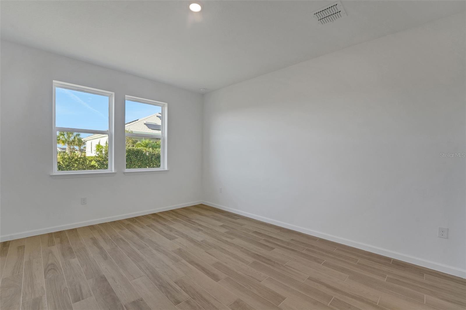 Image 22 of 45 For 1006 Fiesta Key Circle