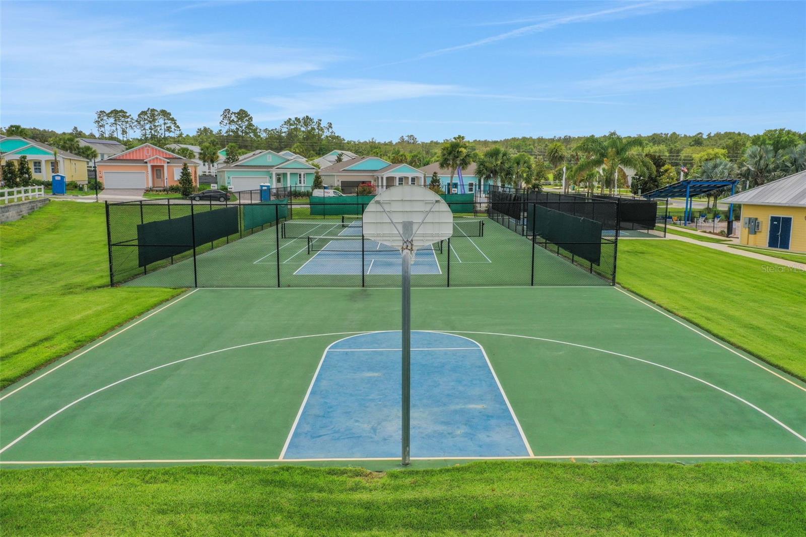 Image 39 of 45 For 1006 Fiesta Key Circle