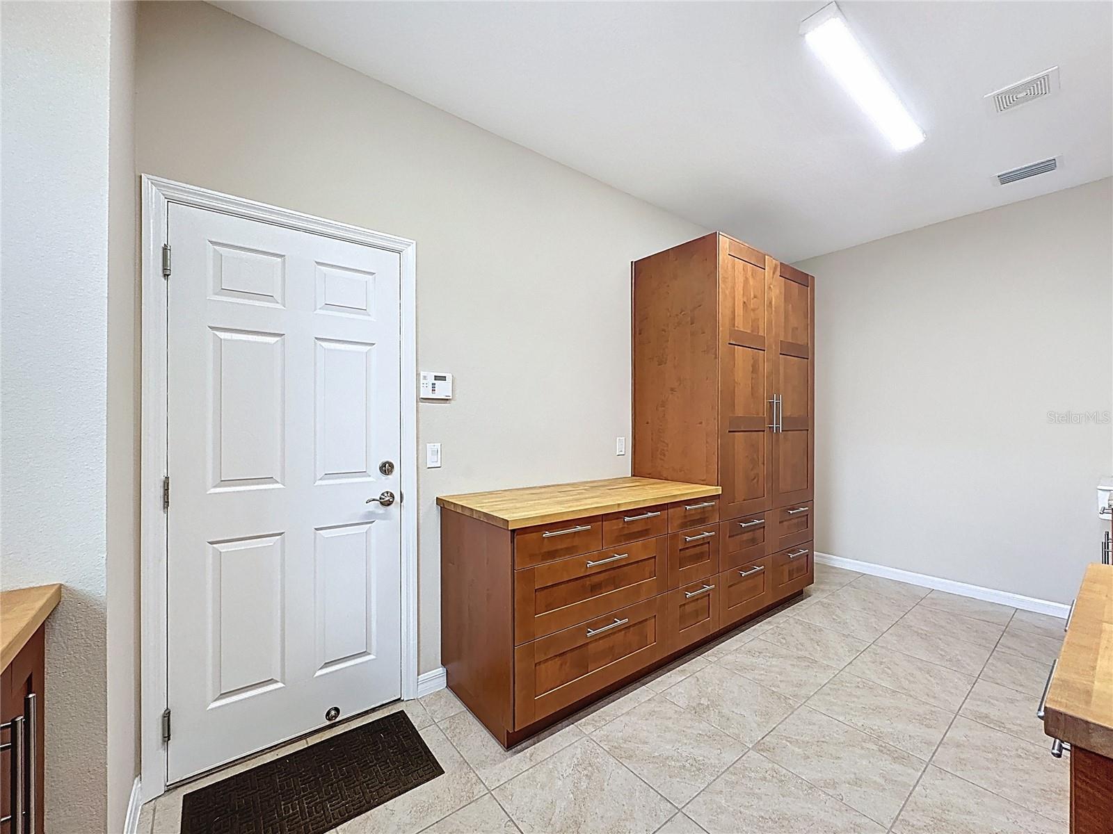 Image 13 of 52 For 330 Alcove Drive