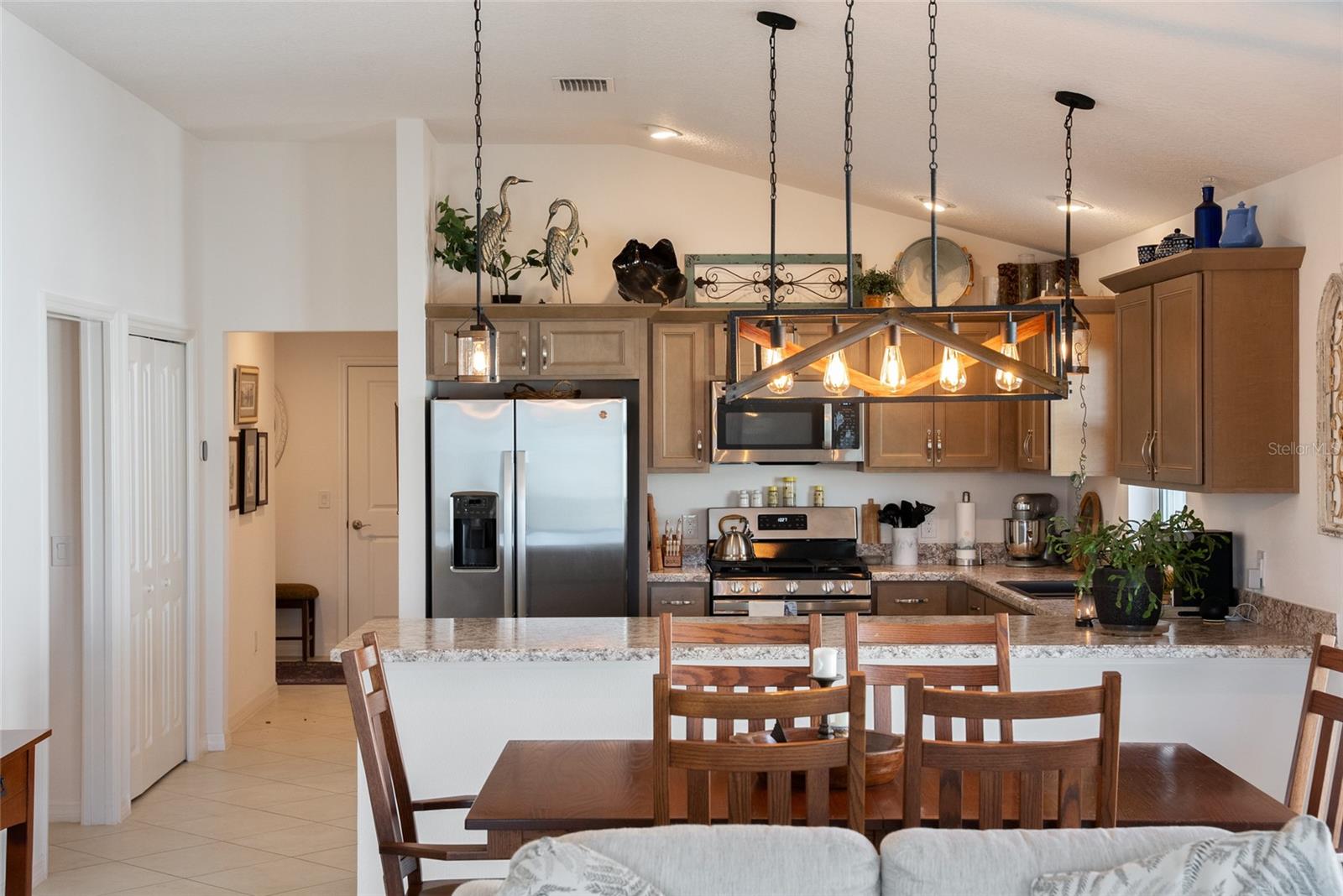 Image 11 of 39 For 6481 Gavanni Street