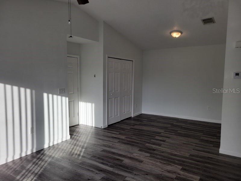 Image 3 of 17 For 5214 Via Hacienda Circle A308