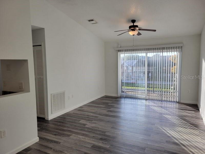 Image 4 of 17 For 5214 Via Hacienda Circle A308