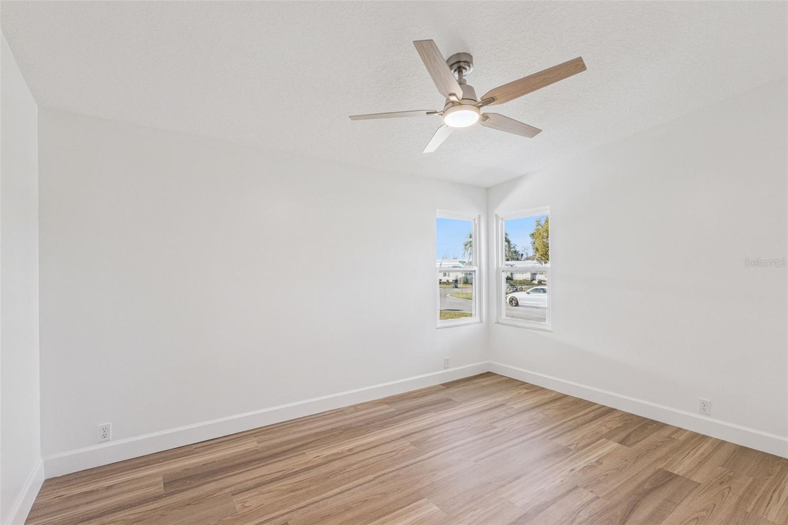 Image 16 of 41 For 459 Peace Road