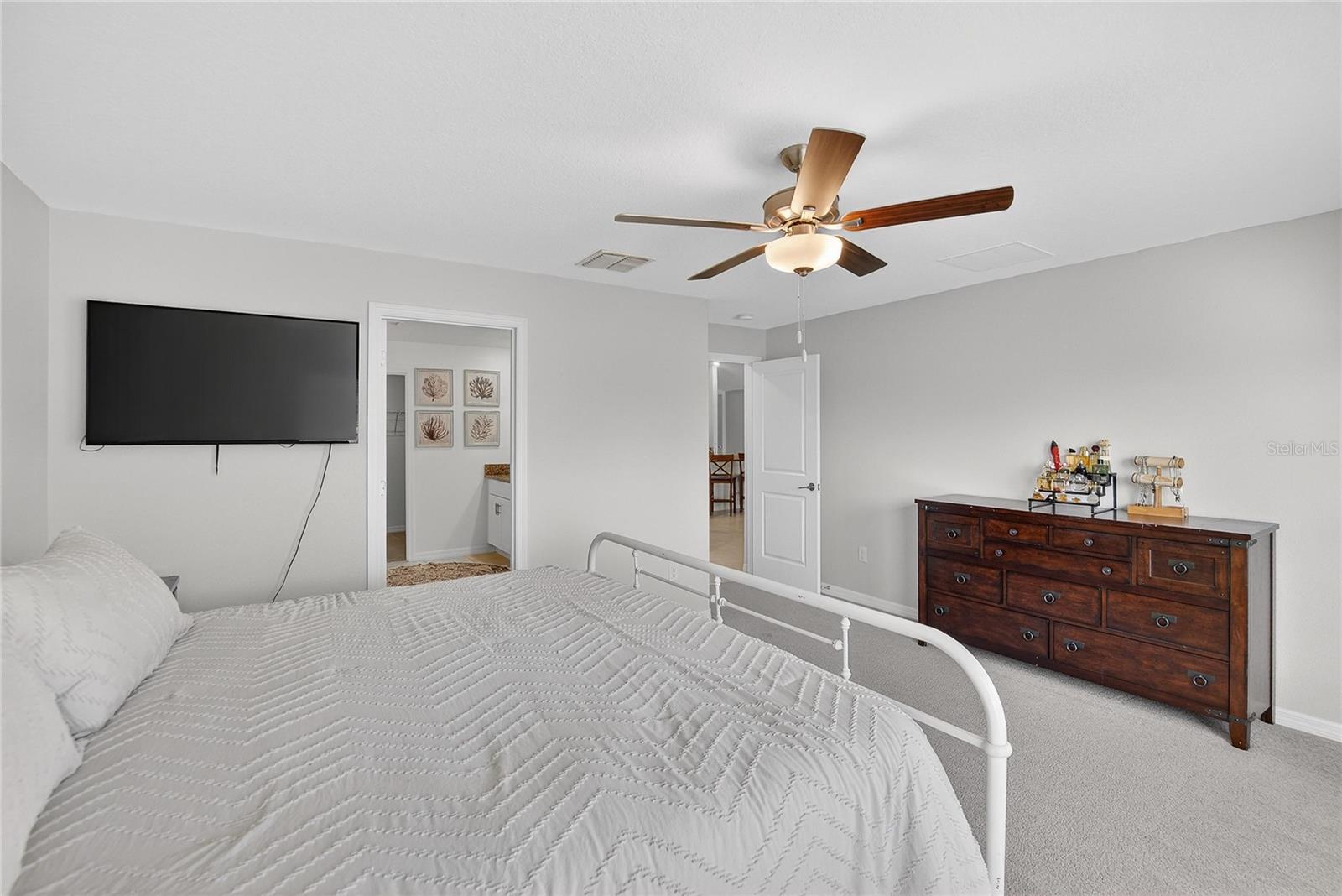 Image 24 of 41 For 2950 Flying Blackbird Road