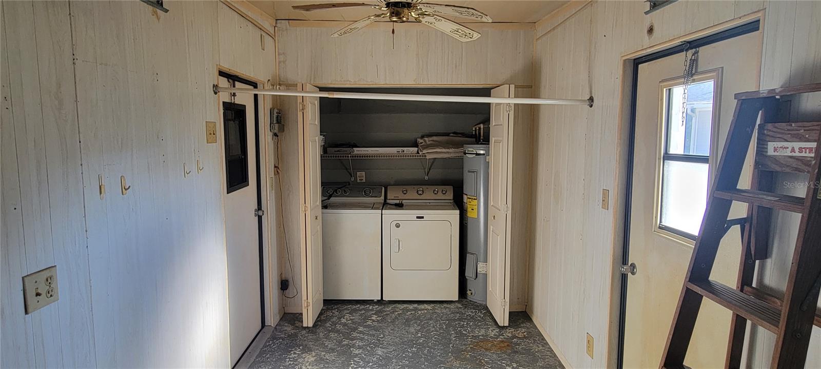 Image 12 of 35 For 1635 Pinehurst Drive