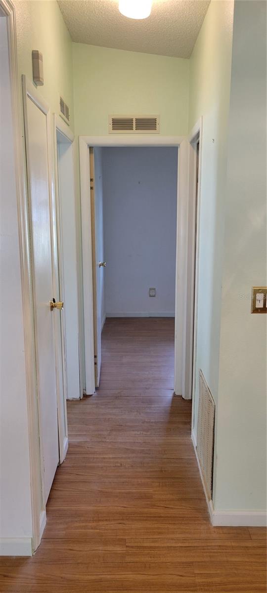 Image 30 of 35 For 1635 Pinehurst Drive