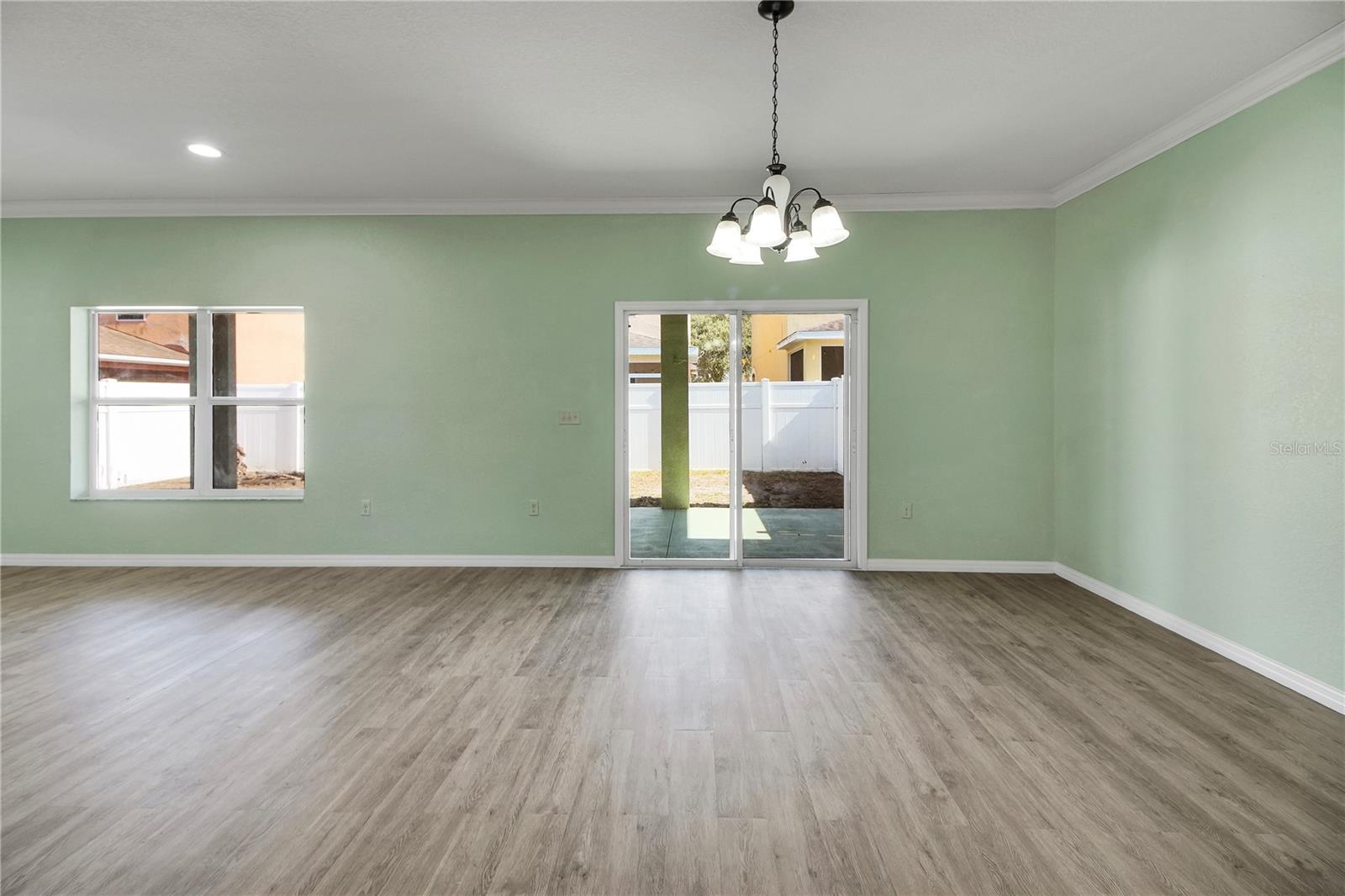 Image 11 of 72 For 12392 48th Loop