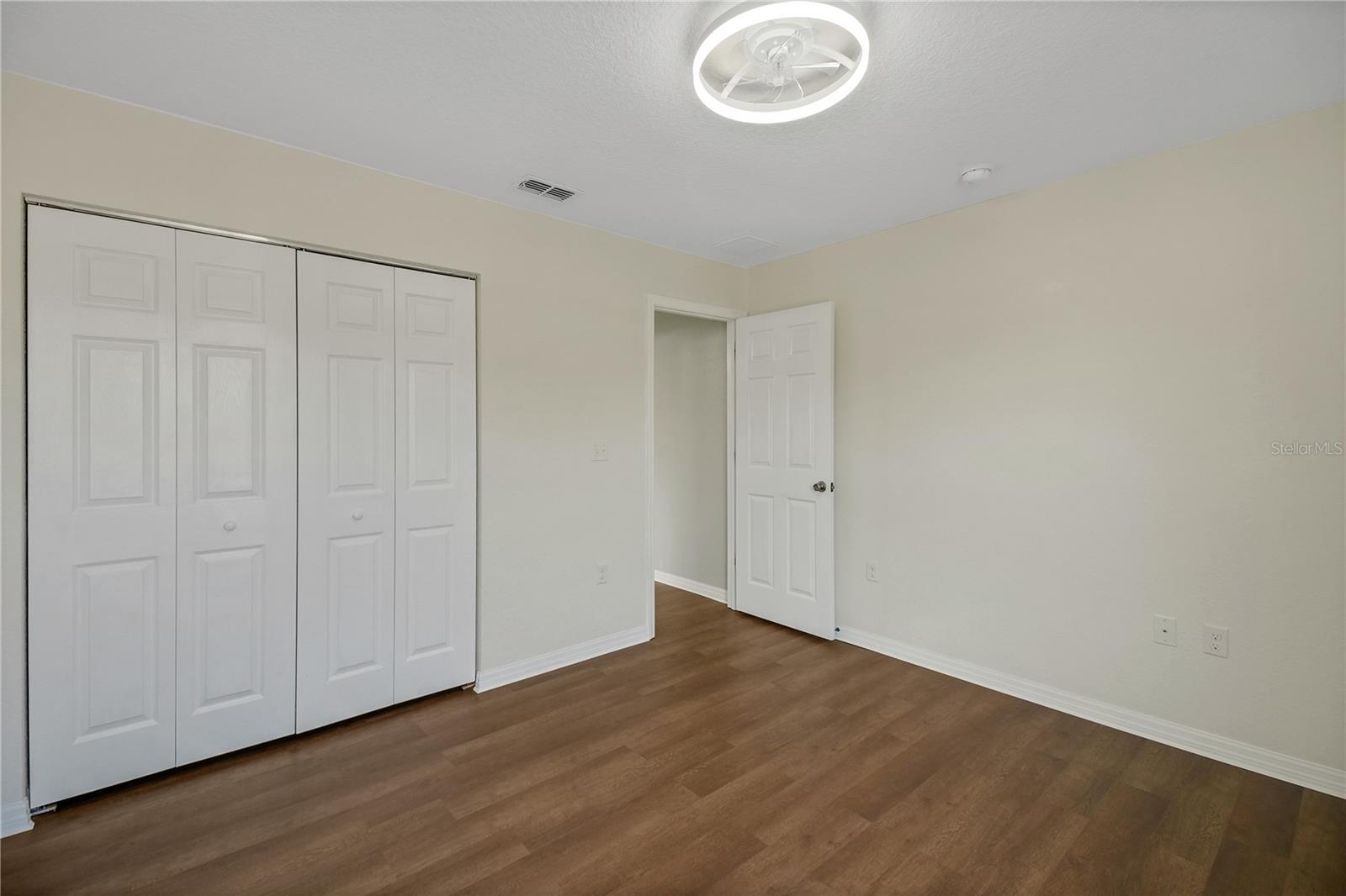 Image 33 of 72 For 12392 48th Loop