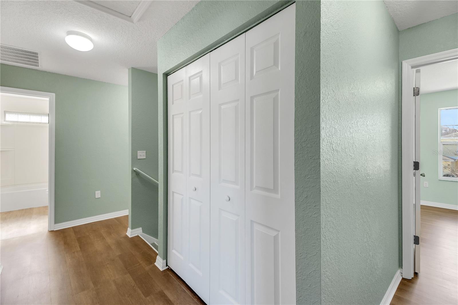 Image 35 of 72 For 12392 48th Loop