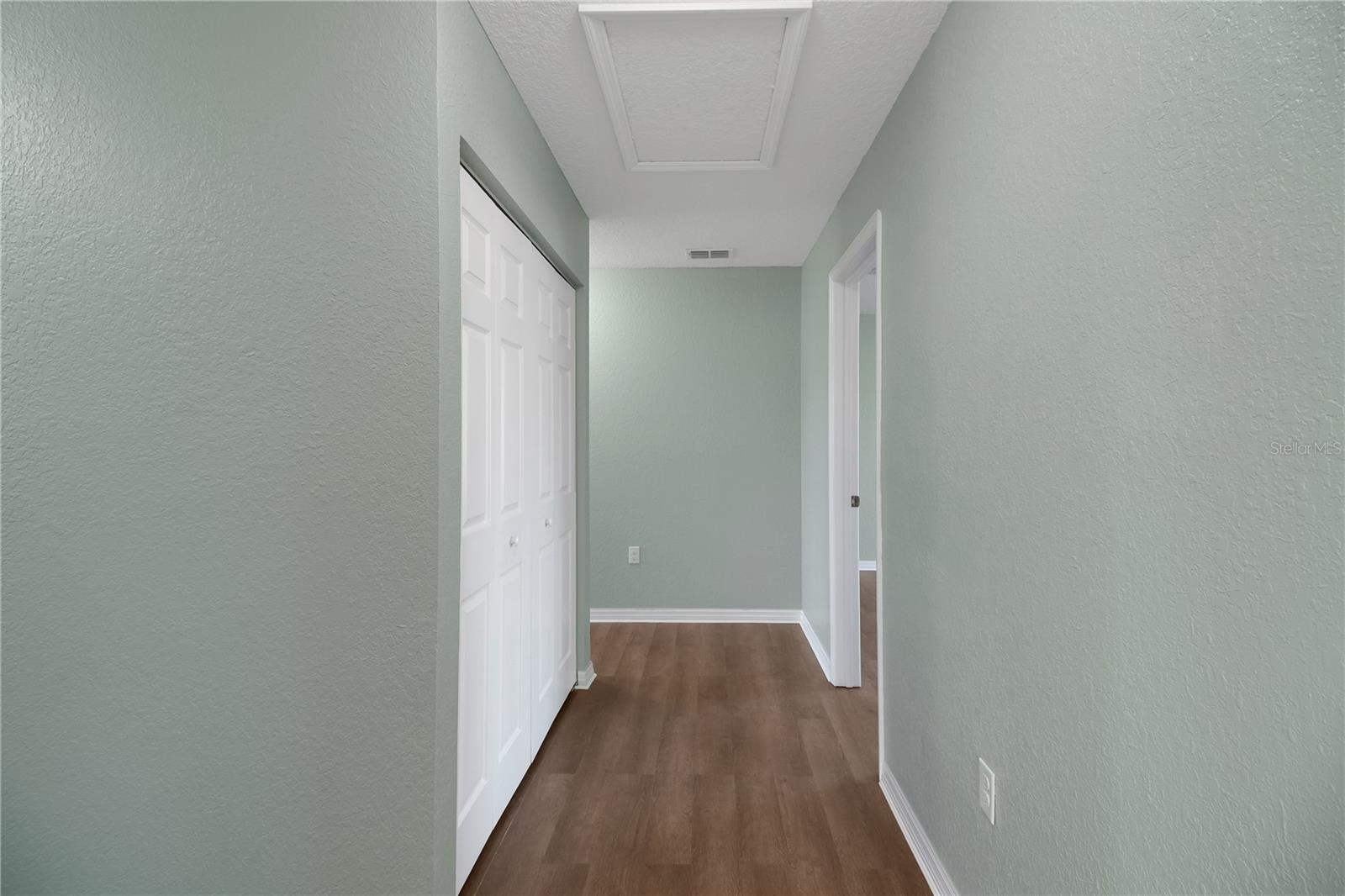 Image 37 of 72 For 12392 48th Loop