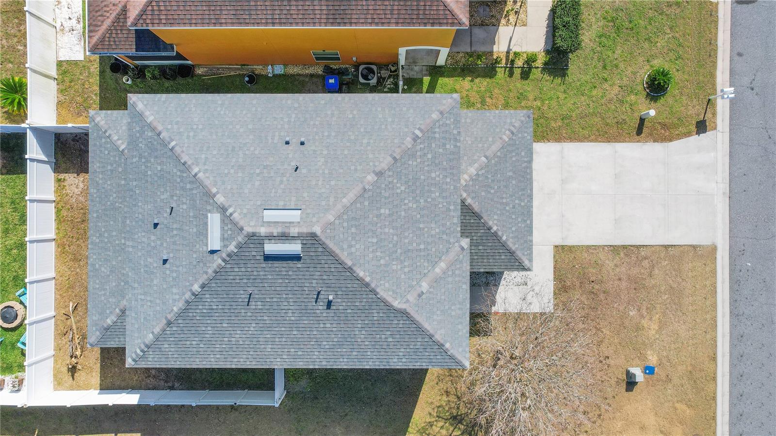 Image 56 of 72 For 12392 48th Loop