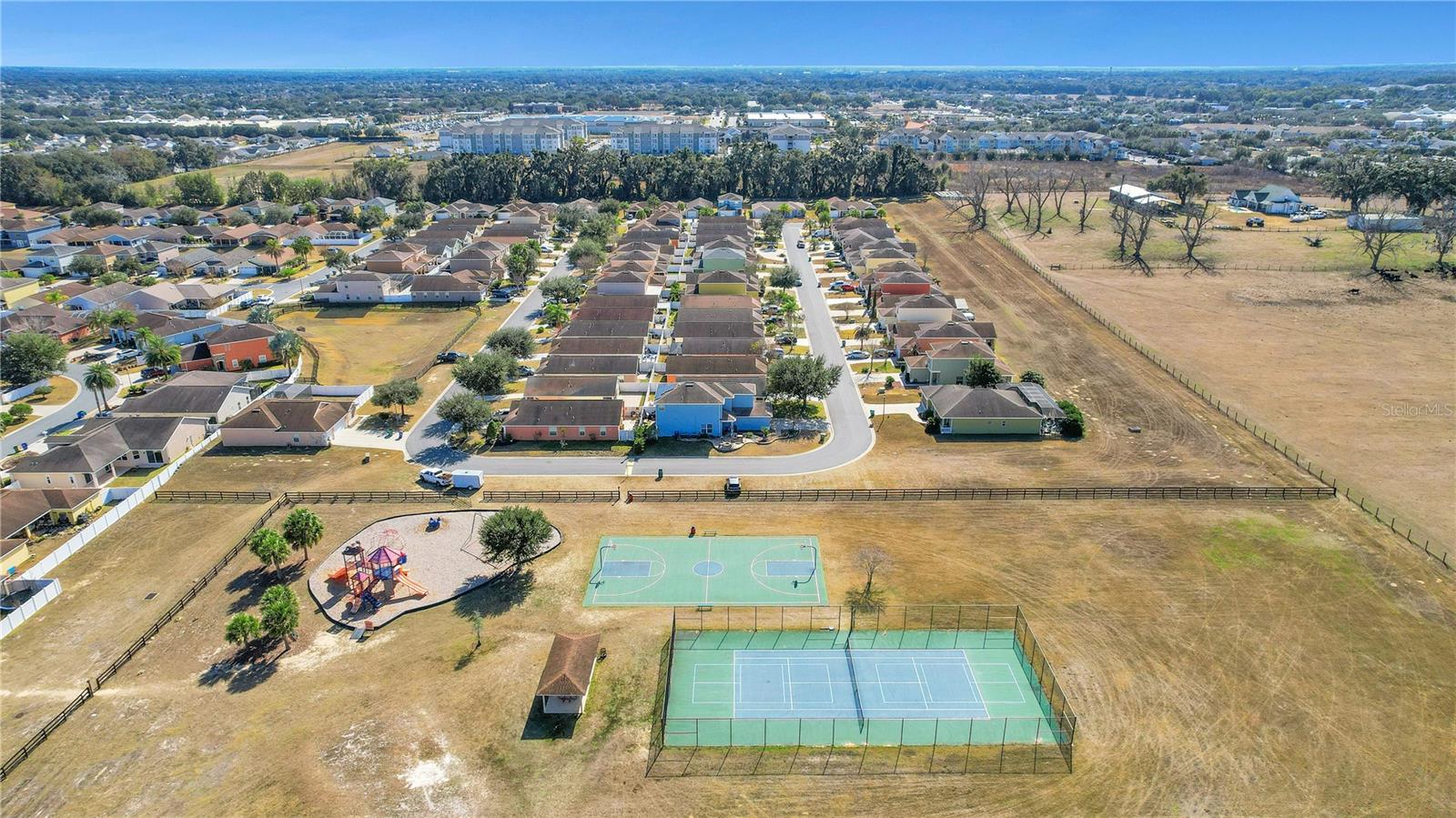 Image 70 of 72 For 12392 48th Loop