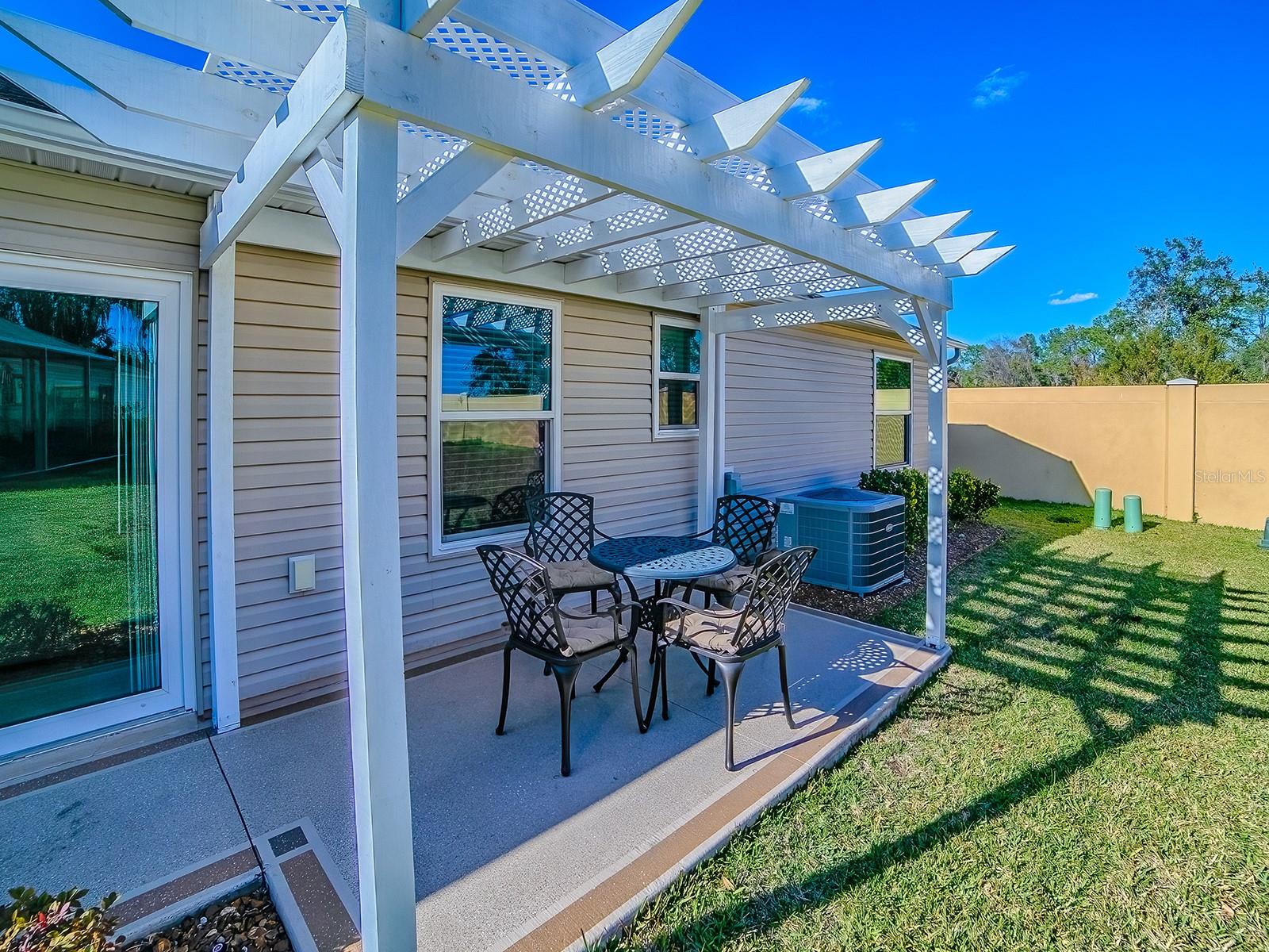 Image 28 of 37 For 3099 Melle Place