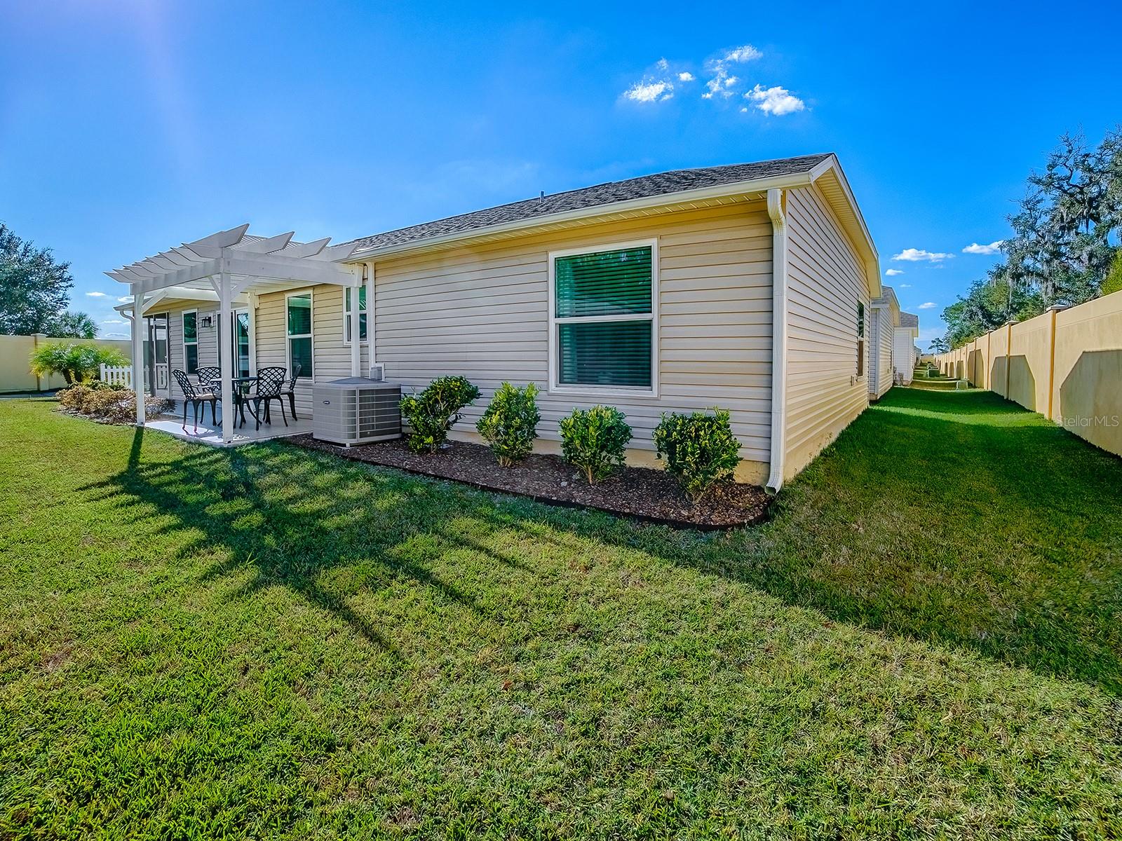 Image 29 of 37 For 3099 Melle Place