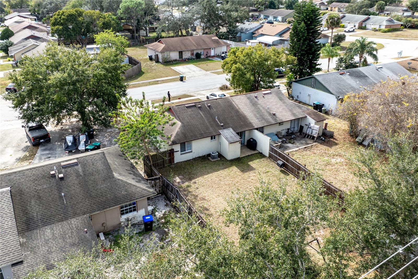 Image 24 of 27 For 12381 Antonio Circle