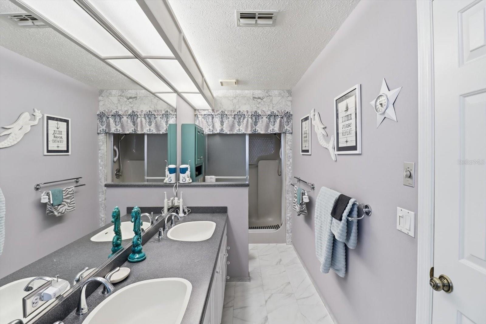 Image 22 of 30 For 9533 Pelican Cove Court