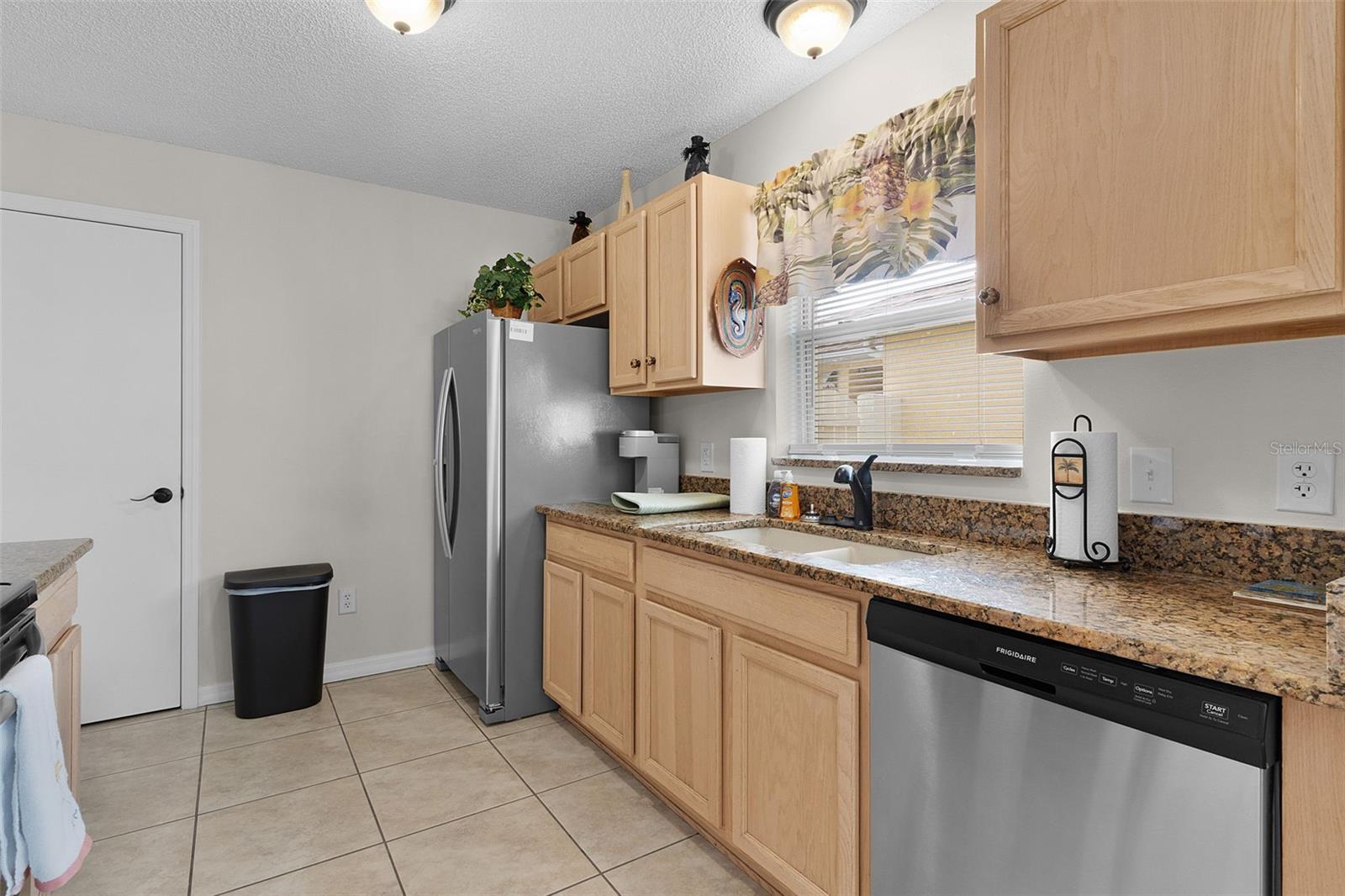 Image 17 of 46 For 1116 San Bernardo Road