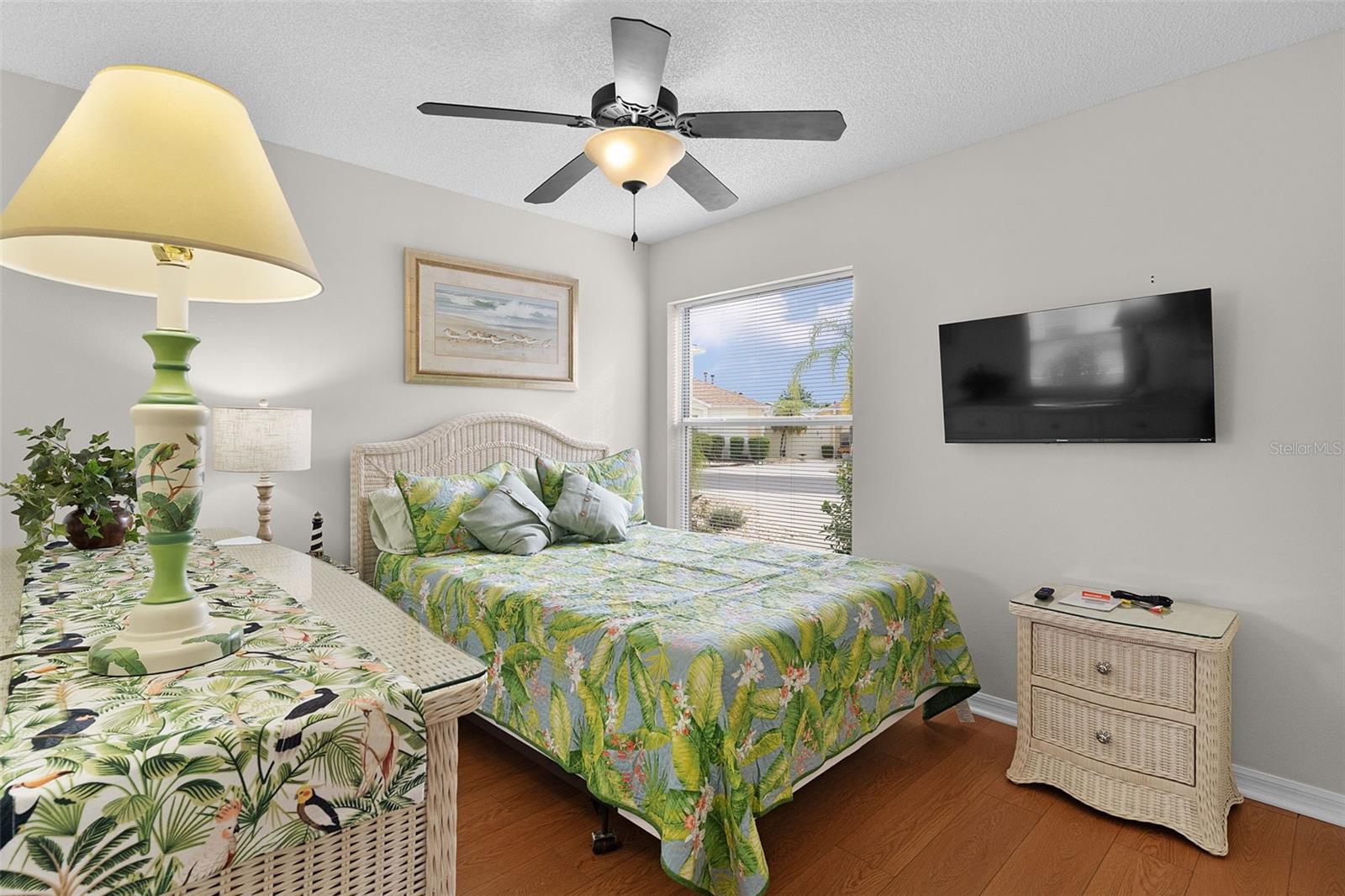 Image 25 of 46 For 1116 San Bernardo Road