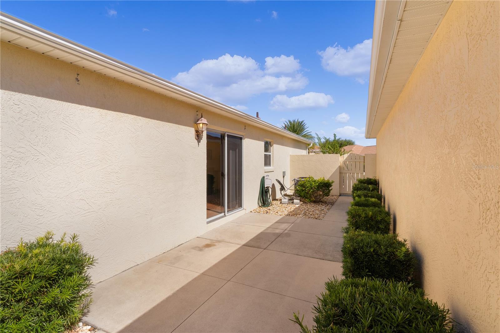 Image 36 of 46 For 1116 San Bernardo Road