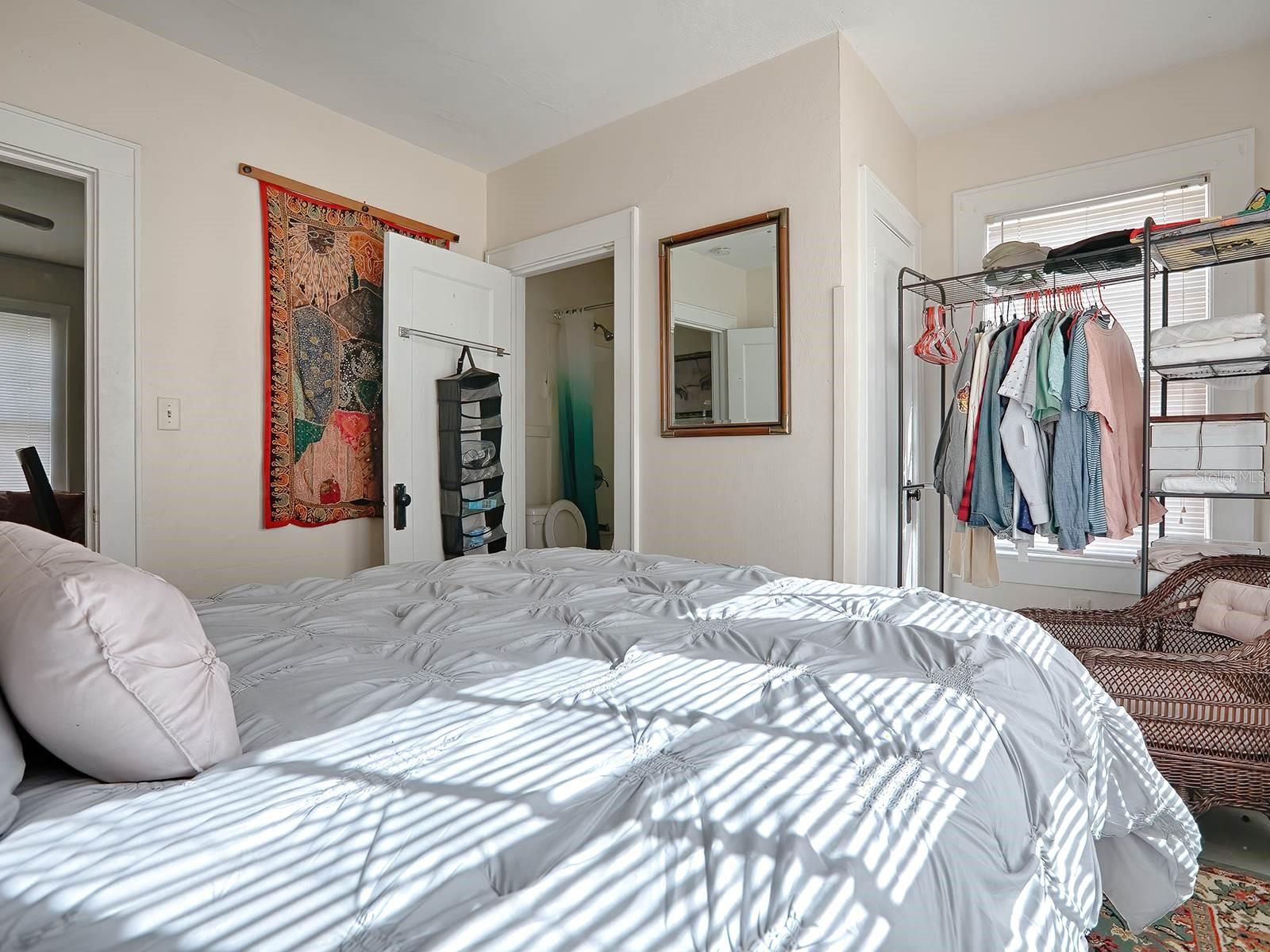 Image 14 of 50 For 426 Citrus Avenue