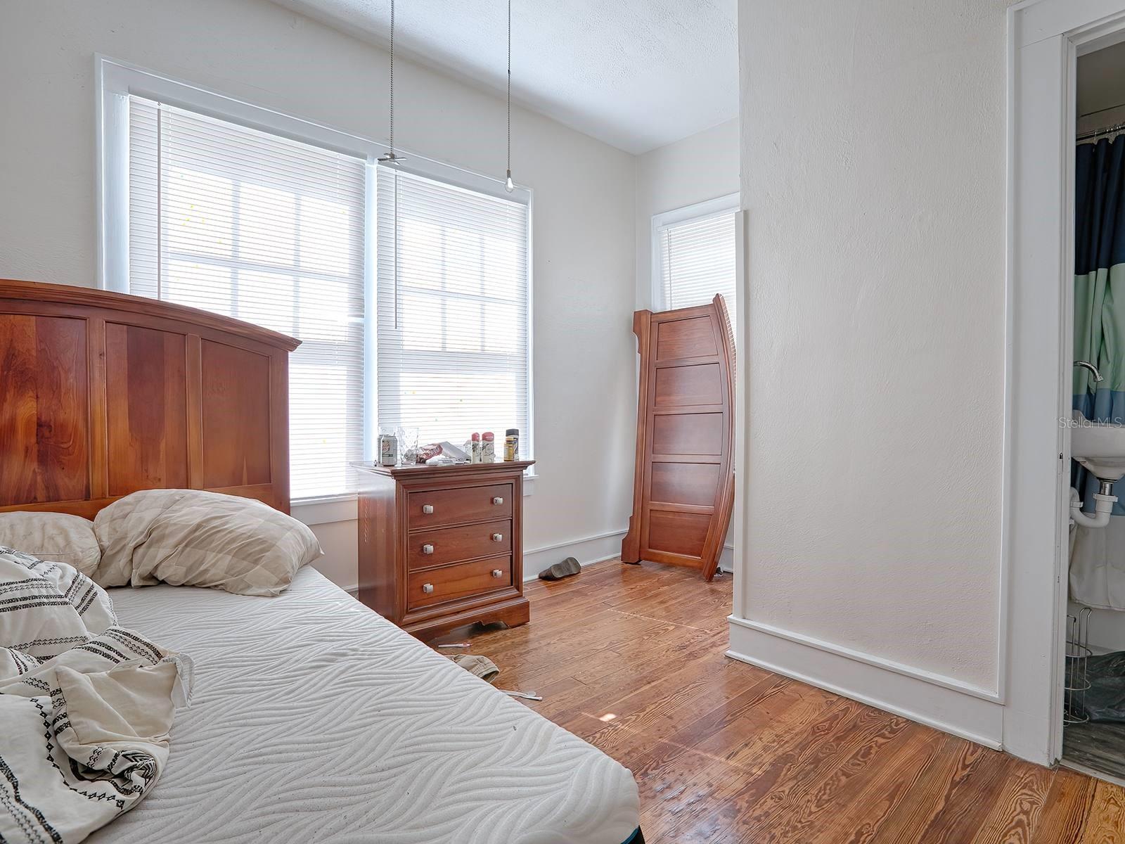 Image 34 of 50 For 426 Citrus Avenue