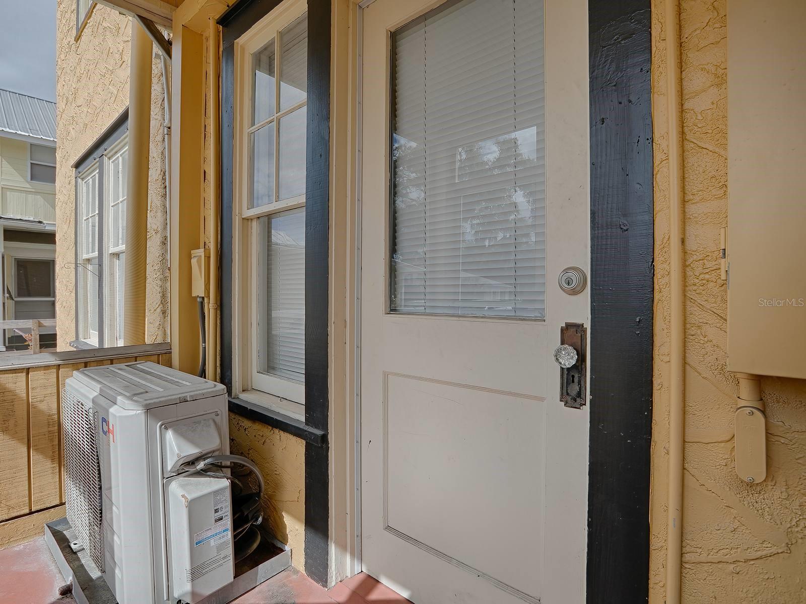 Image 42 of 50 For 426 Citrus Avenue