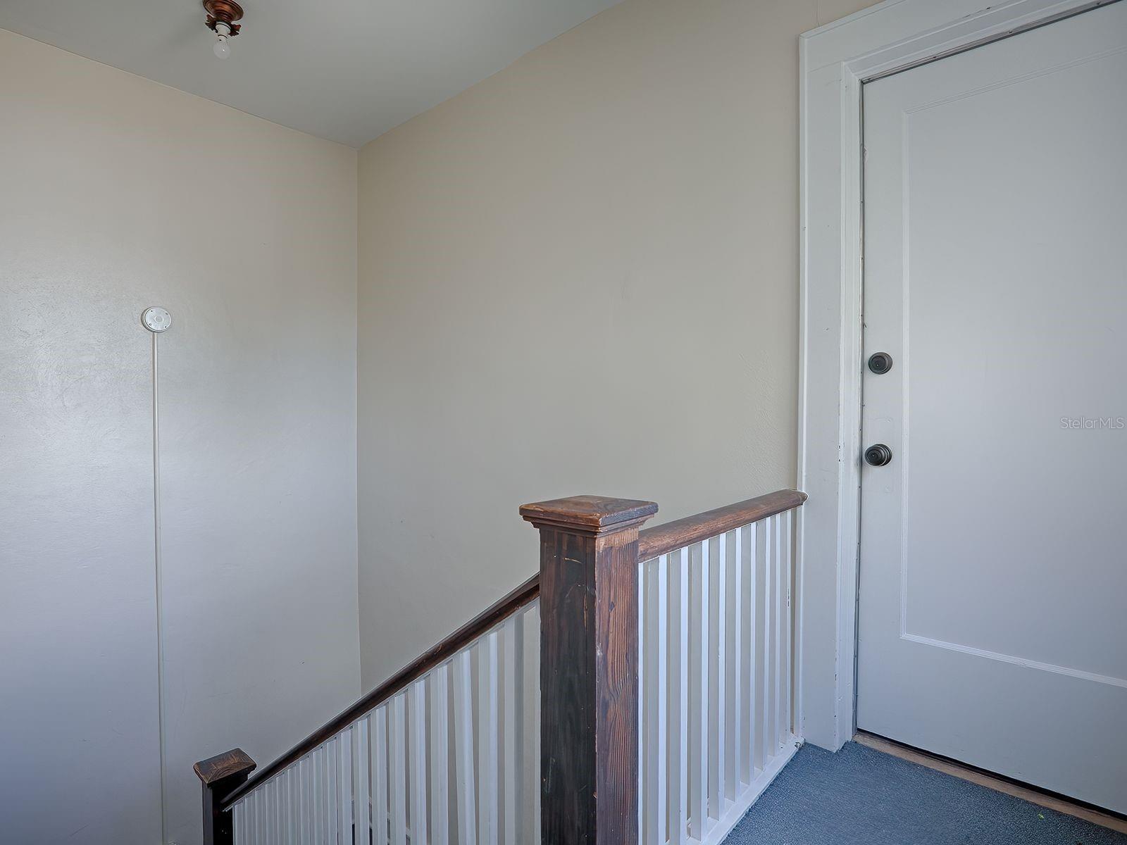 Image 6 of 50 For 426 Citrus Avenue