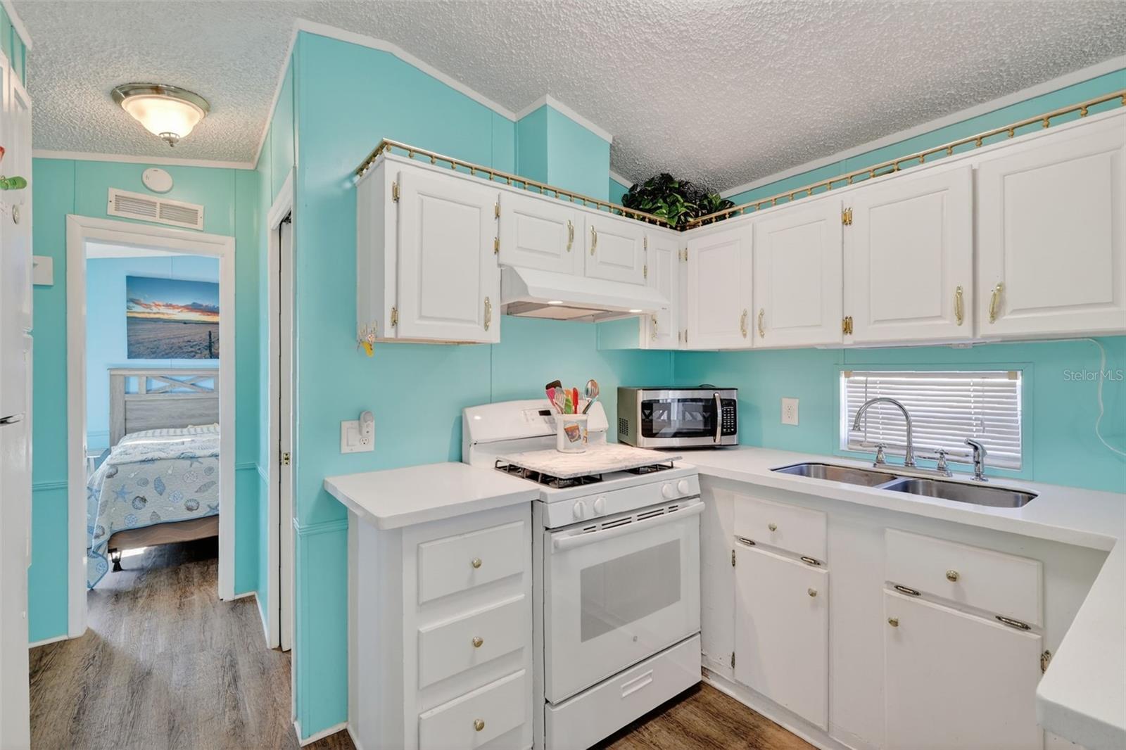 Image 10 of 25 For 38237 Oriole Way